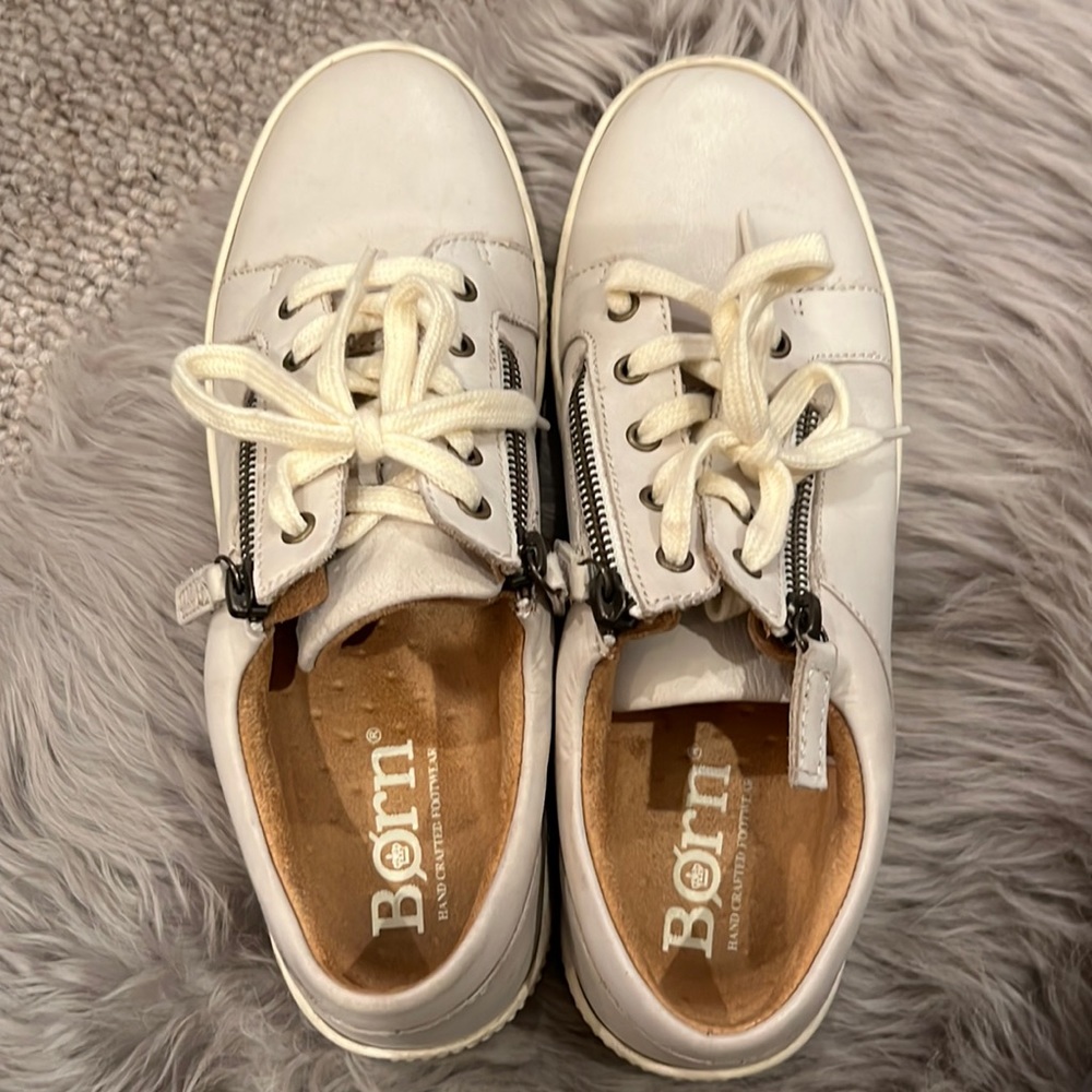 Born sneakers